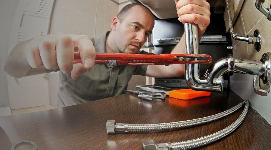 Professional emergency plumbing in Wynot, NE